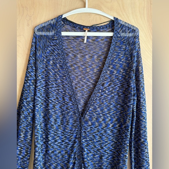 Free People Space Dye Longline Sheer V-Neck Button Cardigan Blue Gray M-L NWT - Picture 7 of 12
